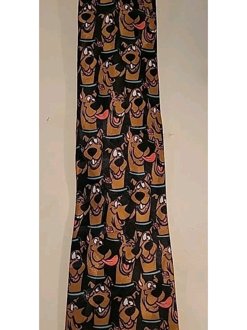 SCOOBY-DOO Faces Kneck-tie 1997 Cartoon Network.